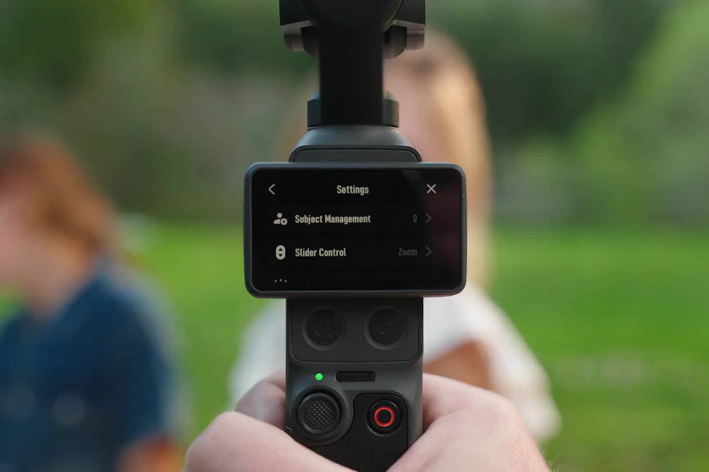 DJI Osmo Pocket gravando um piquenique em família